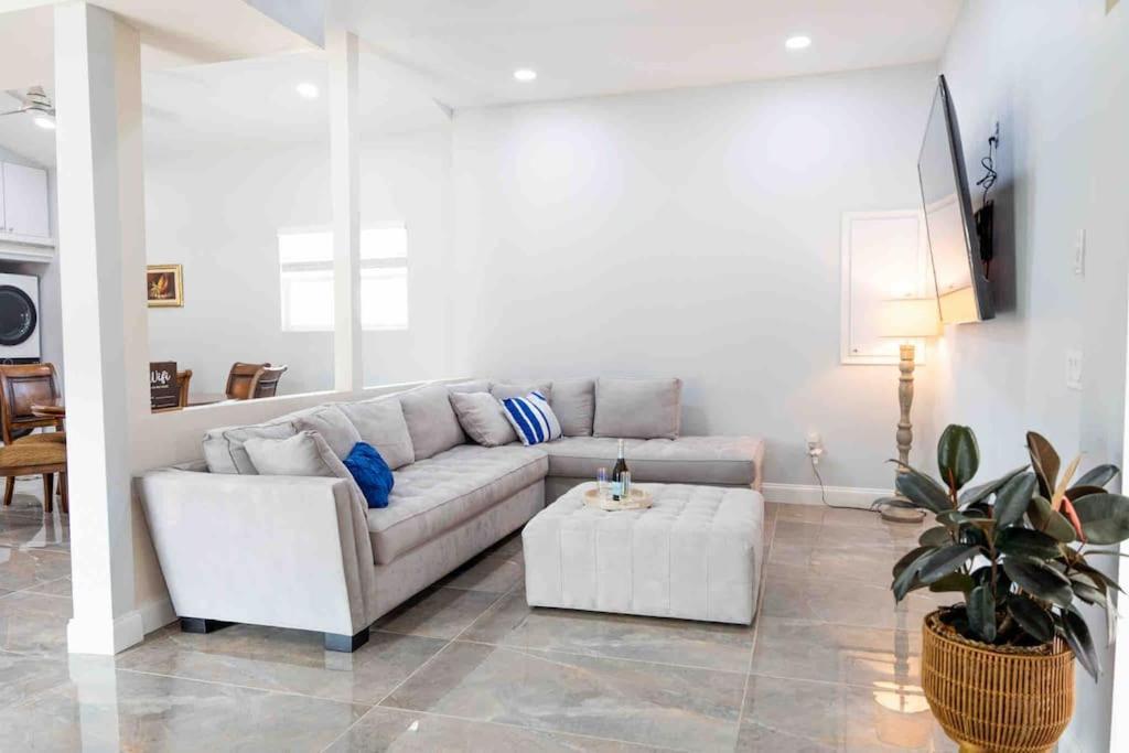 Tampa Bay Oasis Apartment Тарпон Спрингс Екстериор снимка
