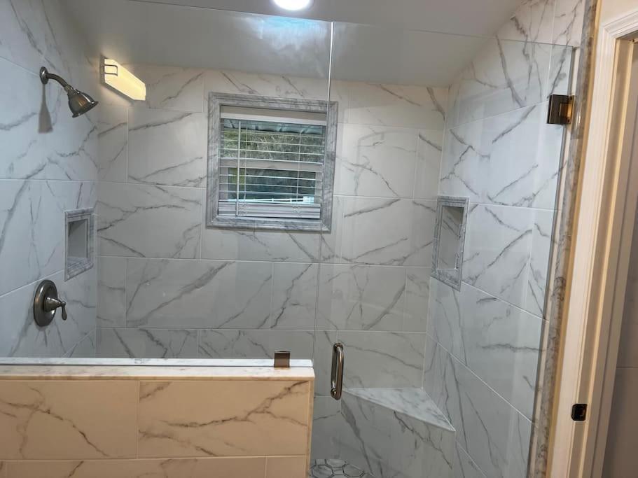 Tampa Bay Oasis Apartment Тарпон Спрингс Екстериор снимка